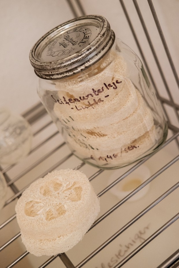 Tante_Lemi_Gladbach_Luffaschwämmchen_Seifenunterlage